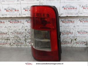 O171484 Gebruikte achterlicht links Peugeot Partner