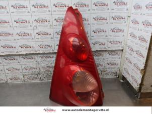 O171528 Gebruikte achterlicht links Peugeot 107