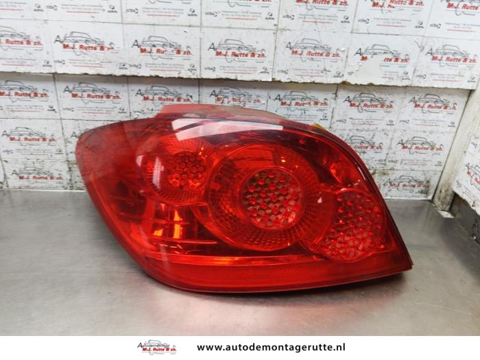 Gebruikte Achterlicht links Peugeot 307 O171557