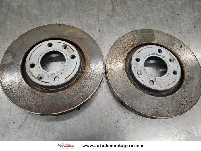 Gebruikte Remschijf voor Peugeot 207 O171659