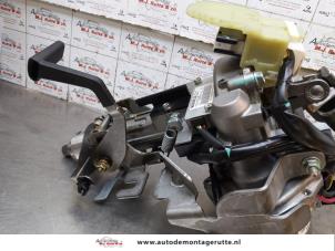O171675 Gebruikte servo elektrisch Renault Scenic