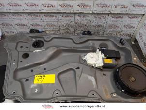 O171715 Gebruikte raammechaniek 4deurs links-voor Volkswagen Golf