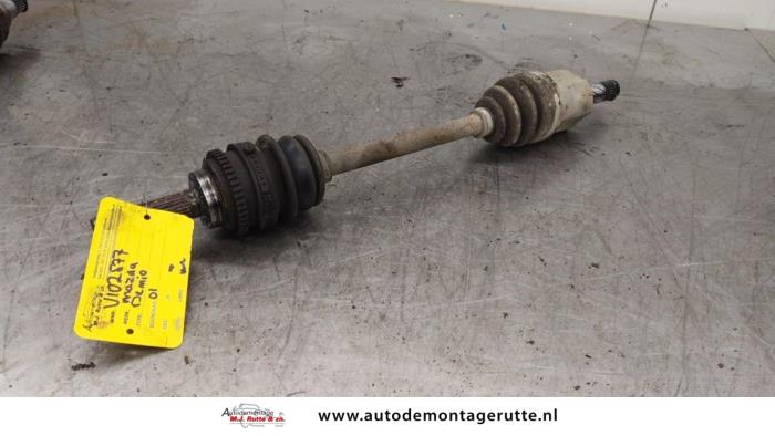 Gebruikte Homokineetas links-voor Mazda Demio O171753
