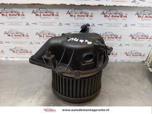 O171800 Gebruikte kachel ventilatiemotor Fiat Punto