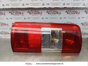 O171808 Gebruikte achterlicht links Ford Transit Connect