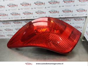 O171878 Gebruikte achterlicht links Peugeot 308