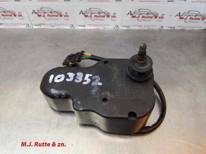 Gebruikte Ruitenwissermotor voor Opel Rocks-E O171889