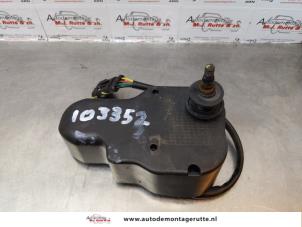 Gebruikte Ruitenwissermotor voor Opel Rocks-e Electric Prijs op aanvraag aangeboden door Autodemontage M.J. Rutte B.V.