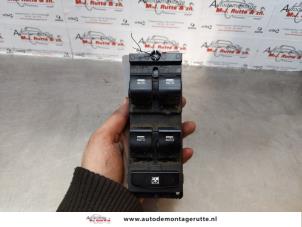 O171913 Gebruikte schakelblok ruiten Hyundai I40