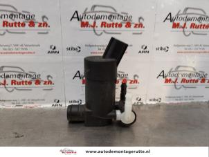 O171916 Gebruikte ruitensproeierpomp voor Volvo C30