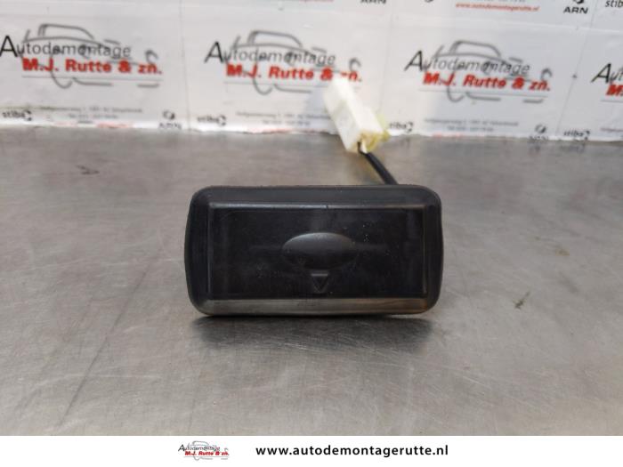 Gebruikte Schakelaar achterklep Hyundai I40 O171918