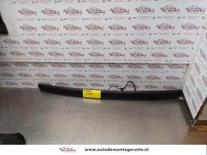 O172030 Gebruikte handgreep achterklep Ford Focus
