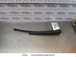 O172105 Gebruikte ruitenwisserarm achter BMW 3-Serie