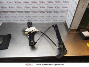 O172117 Gebruikte ruitmechaniek 4deurs links-voor BMW 3-Serie