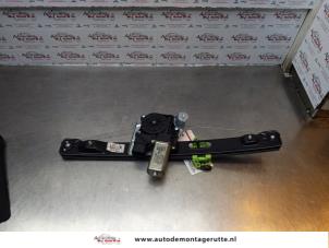 O172114 Gebruikte raammechaniek 4deurs rechts-achter BMW 3-Serie