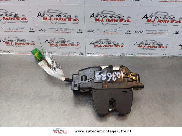 Gebruikte Slotmechaniek Achterklep Peugeot 207 O172241