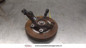 Gebruikte Fusee rechts-voor Opel Rocks-e Electric Prijs € 100,00 Margeregeling aangeboden door Autodemontage M.J. Rutte B.V.