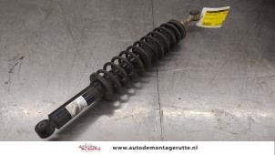 Gebruikte Achterpoot rechts Opel Rocks-e Electric Prijs € 100,00 Margeregeling aangeboden door Autodemontage M.J. Rutte B.V.