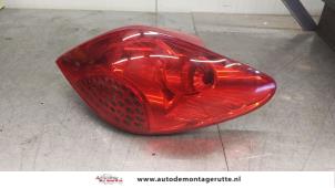 O172283 Gebruikte achterlicht rechts Peugeot 207