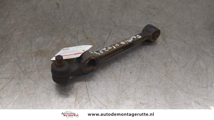 Gebruikte Draagarm rechts-voor Mazda Demio O172340