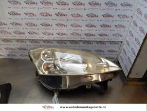 O172405 Gebruikte koplamp rechts Peugeot Partner