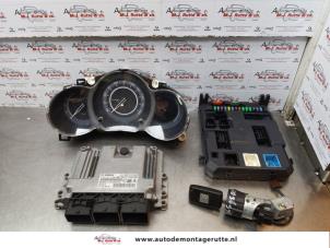 O172484 Gebruikte contactslot + computer Citroen C3