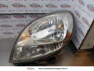 O172530 Gebruikte koplamp links Renault Kangoo