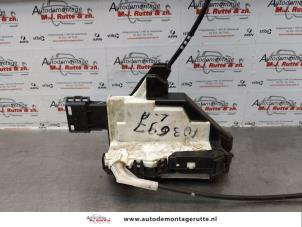 O172542 Gebruikte deurslot mechaniek 4deurs links-achter Citroen C3
