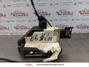 O172544 Gebruikte slotmechaniek portier 4deurs rechts-achter Citroen C3