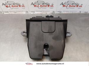 O172600 Gebruikte achterklep slotmechaniek Ford Focus