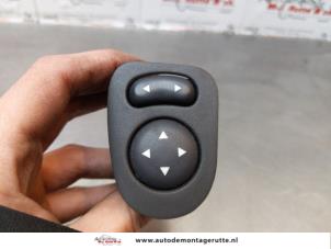 O172637 Gebruikte schakelaar spiegel Fiat 500