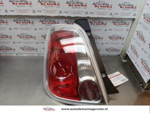 O172641 Gebruikte achterlicht links Fiat 500