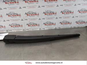 O172674 Gebruikte ruitenwisserarm achter Ford Focus