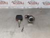Gebruikte Deurslot Cilinder links Nissan Micra O172704
