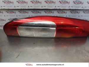 O172797 Gebruikte achterlicht links Mercedes Vito