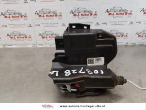 O172860 Gebruikte slotmechaniek portier 4deurs links-voor Kia Picanto