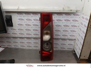 O172715 Gebruikte achterlicht rechts Citroen Jumpy