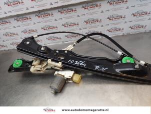 O172751 Gebruikte ruitmechaniek 4deurs rechts-voor BMW 3-Serie