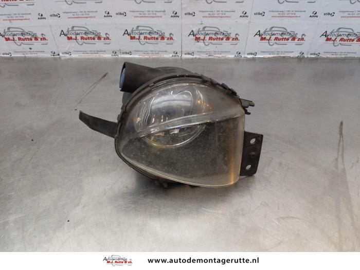 Gebruikte Mistlamp rechts-voor BMW 3-Serie O172752