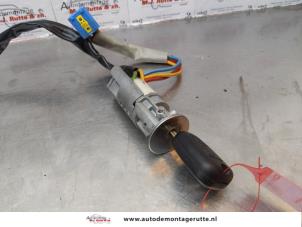O172779 Gebruikte sleutel+contactslot Citroen Xsara Picasso