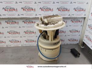 O172784 Gebruikte tank element pomp Peugeot 206