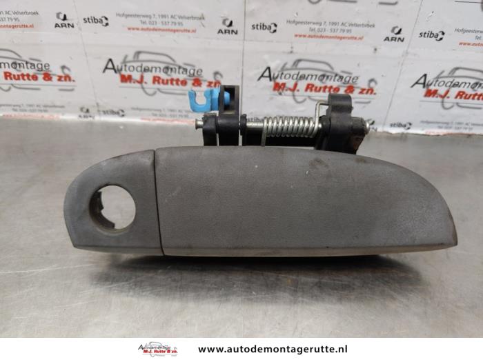 Gebruikte Portiergreep 4Deurs rechts-voor Hyundai I10 O172975