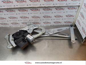 O173014 Gebruikte raammechaniek 4deurs rechts-voor Renault Megane