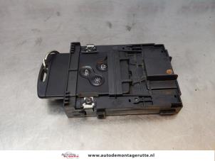 O173020 Gebruikte kaartlezer (slot) Renault Grand Scenic