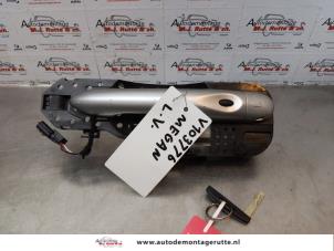 O173041 Gebruikte deurgreep 4deurs links-voor Renault Megane