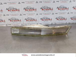 O173067 Gebruikte pinker links Volkswagen Passat