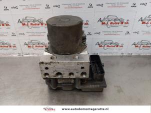 O173131 Gebruikte abs pomp Peugeot 508