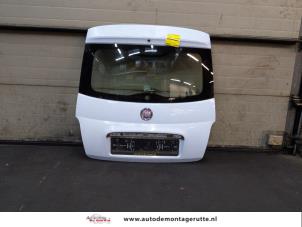 O173167 Gebruikte achterklep Fiat 500