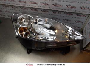 O173248 Gebruikte koplamp rechts Peugeot Partner