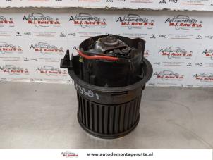 O173267 Gebruikte blower Peugeot 208